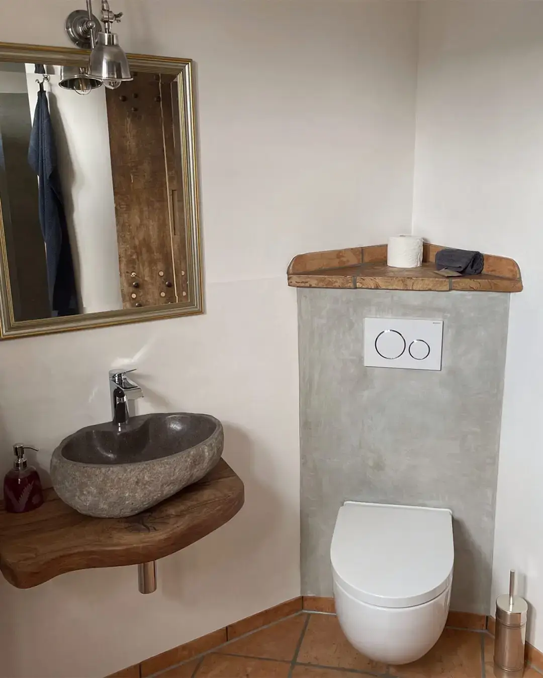 Badsanierung in einem individuell gestalteten Einfamilienhaus