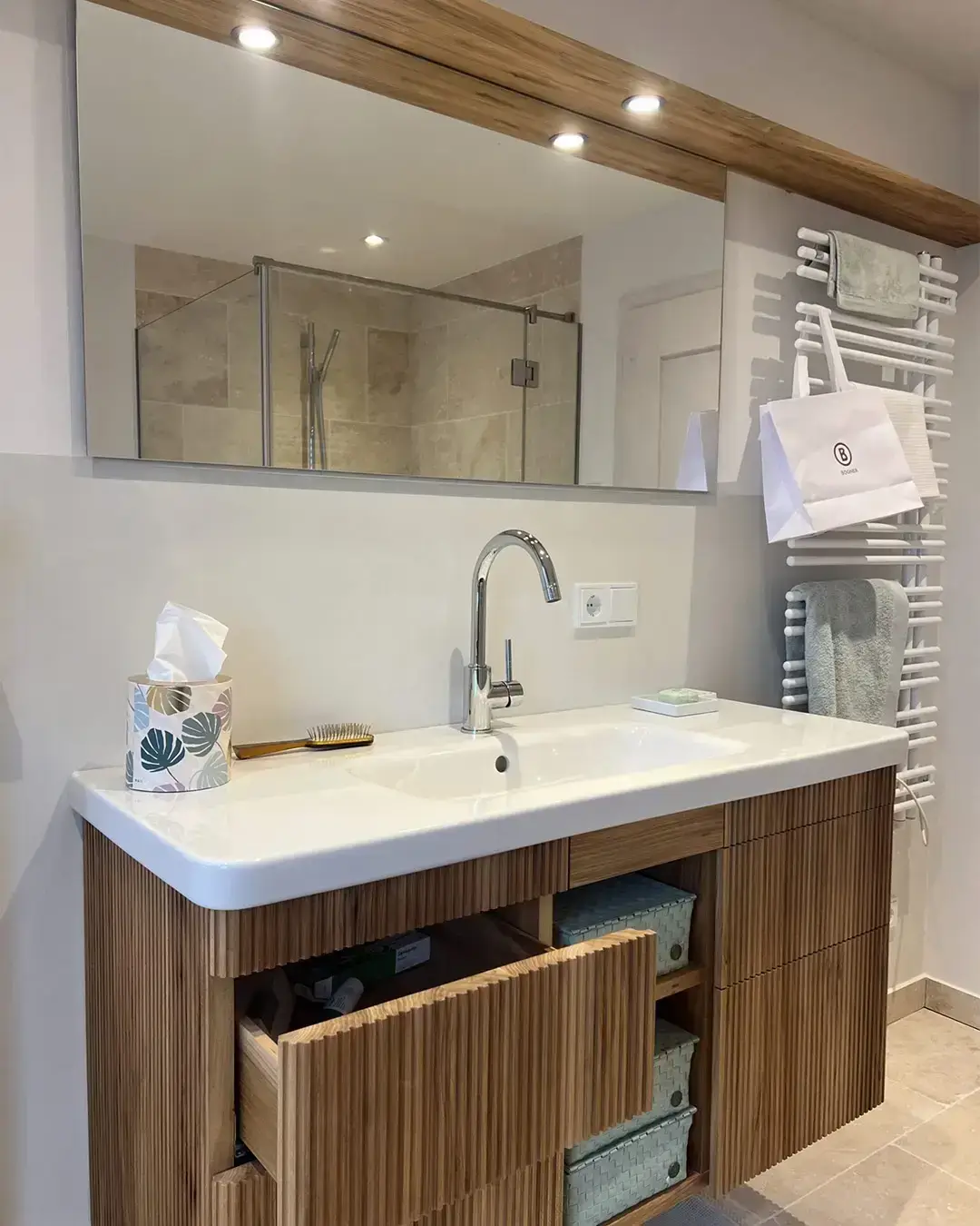 Kernsanierung einer Erdgeschosswohnung mit Erneuerung der Bäder und moderner Sanitärinstallation